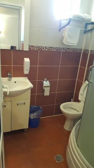 Hotel Viva Ploieşti Kültér fotó